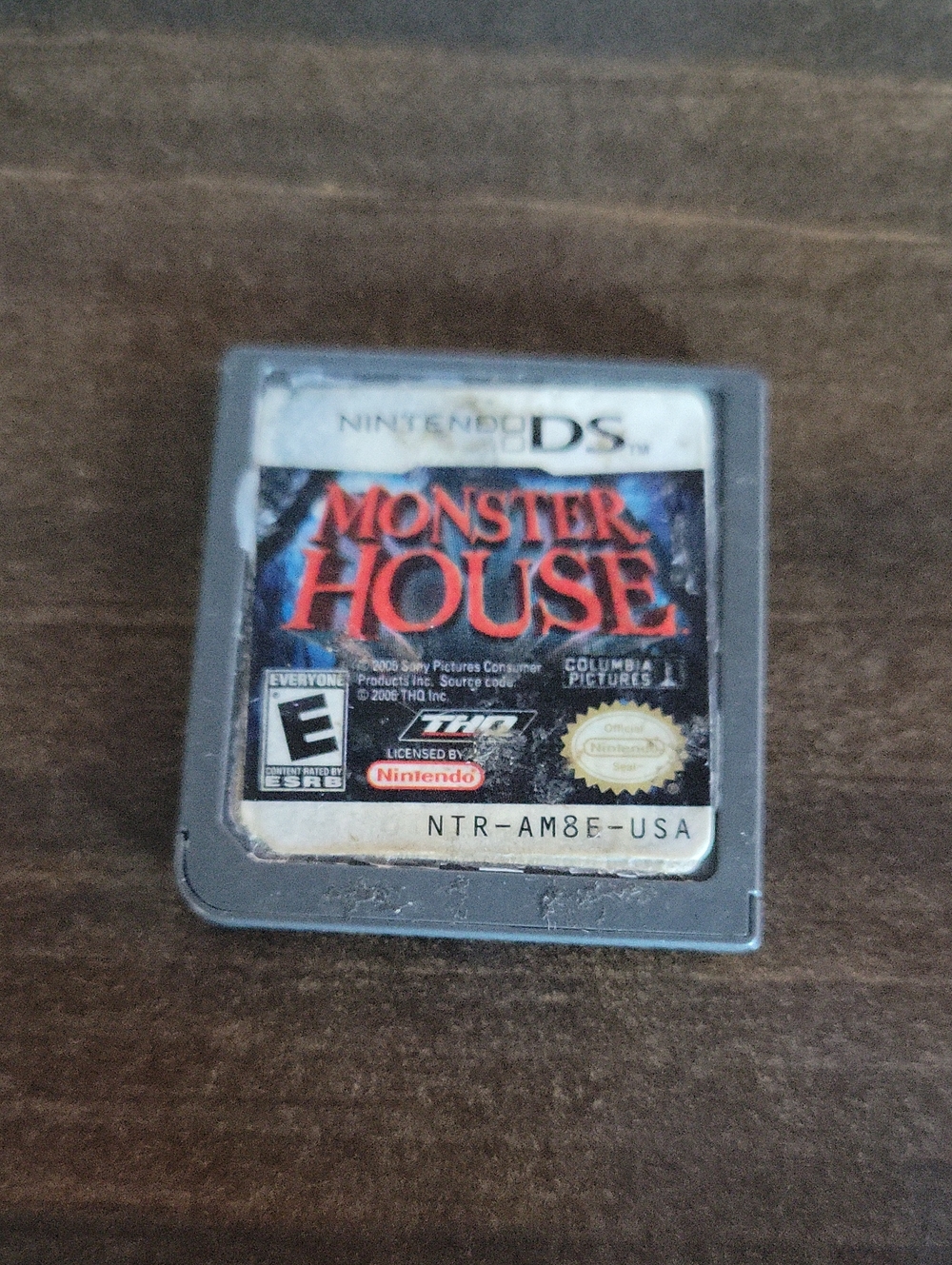 Nintendo DS Monster House Cartridge - Black, Red, Blue